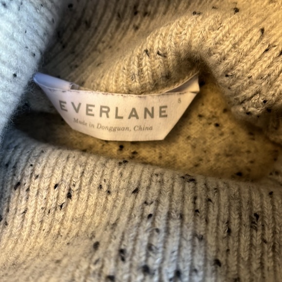 LAST CHANCE Everlane Cashmere Rib Turtleneck Sweater Donegal Grey Small - Picture 3 of 8